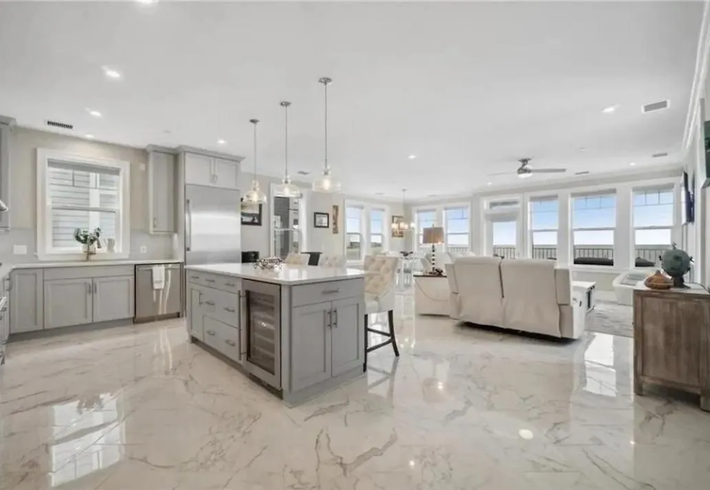 Breathtaking Waterfront Views Virginia Beach