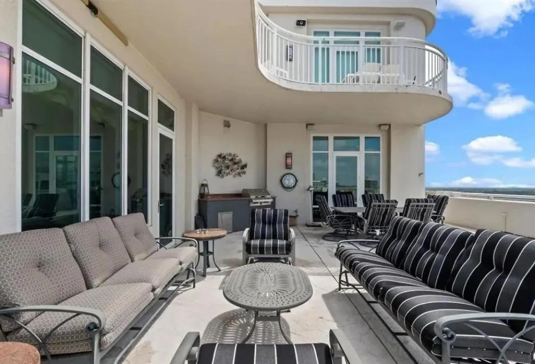 Breathtaking Waterfront Views Virginia Beach Apartmán